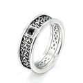 Anello vintage da uomo color argento con gemma nera quadrata e trama intrecciata - US 7 / Colore Acciaio Zircone Nero