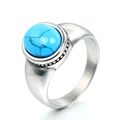 Anillo vintage de acero inoxidable con piedra turquesa redonda y acabado de plata antigua - US 7 / Color Acero