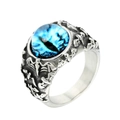 Anello gotico da uomo con grande pietra blu occhio di drago e motivi di aquila incisi - Acciaio Inossidabile Colore Argento Zirconia Blu