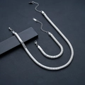 Detailansicht von Set aus Halskette und Armband aus silbernem Fischschuppen-Edelstahl - Schuppen Halskette und Armband Set (S532-A+L839-B)