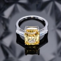 Radiant cut 10.5ct apple green ice flower stone ring in silver finish for women - US 7 / Yellow
