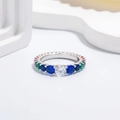 Eleganter S925 Silberring mit Regenbogen-Zirkonia und rundem weißem Hauptstein - US 6 / Silber