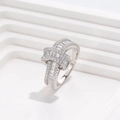 Eleganter 925 Sterling Silber Wellenring mit Baguette- und Rundzirkonia-Besatz - US 6 / Silber