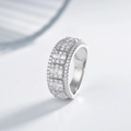 Bague en argent S925 étincelante avec pavé de diamants carrés et ronds sur plusieurs rangs - US 9 / Or Blanc