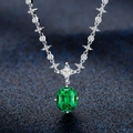 Luxus-Halskette aus 925 Silber mit großem Smaragd-Edelstein und Stern-Gliederkette - Smaragdgrüner Strass (KTZ-098X) / 925er Silber
