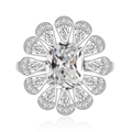 Bague fleur de luxe en argent 925 avec diamant ovale simulé et design à halo floral - US 6 / Blanc