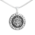 Vue macro du pendentif zodiaque lion en argent avec finition vintage sur chaîne box - Pendentif Lion Seul (Sans Chaîne)