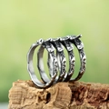 Anillos góticos vintage de acero de titanio con textura de roca y cuentas plata - US 7 / Color Acero