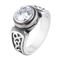 Anello da uomo retrò in acciaio inossidabile con grande gemma chiara e incisioni - US 7 / Colore Acciaio Zircone Bianco