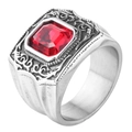 Anello uomo retrò in acciaio inox con zircone rosso quadrato e incisione gotica - US 7 / Argento Rosso