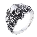 Anillo gótico de calavera vintage con motivos punk grabados y acabado plateado - US 7 / Color acero