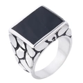 Anillo vintage para hombre de acero inoxidable con obsidiana negra y banda texturizada - US 7 / Color Acero
