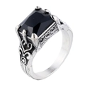 Vintage punk gothic ring with rectangular black gemstone and ornate silver carvings - US 7 / Steel Black Stone