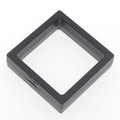 Cadre d'affichage 3D noir pour bijoux avec film transparent et bouton poussoir - Boîte de Film PE 9x9cm (Couleur Aléatoire)