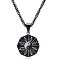 Collar con colgante Yin Yang Bagua vintage y cadena de metal negro en fondo blanco - Negro