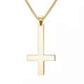 Collier pour hommes avec pendentif croix renversée dorée et chaîne box en acier - Chaîne Vénitienne Dorée