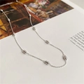 Dettaglio della catena in argento sterling S925 con perle sfaccettate su rivista - 38+5cm / Argento (4TL55)