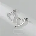 Orecchini a cuore in argento sterling S925 con finitura lucida in stile minimalista - Stile Cuore Minimalista (EHR075) / Argento 925