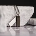 Collier en acier inoxydable à double plaque avec finition polie argentée et gunmetal - Noir