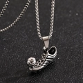 Hip-Hop-Fußballschuh-Halskette in Vintage-Silber mit Edelstahlkette für Herren und Damen - Silber