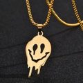 Heren hiphop goudkleurige ketting met een gesmolten lava smiley hanger eraan - Goud