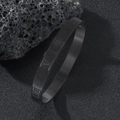 Klassisches schwarzes Edelstahl-Armband mit römischen Ziffern und mattem Finish - Schwarz