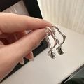 Minimalistische S925 Sterling Silber Calla Ohrringe mit welligem künstlerischem Design - 925er Silber / Silber (JZG017)
