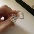 Orecchini a perno quadrati in argento sterling S925 con trama a rete geometrica - Argento 925 / Argento (EHM047)