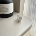 Anello in argento S925 con ampio design floreale traforato e fascia regolabile - Aperto Regolabile / Argento traforato in pizzo (JZB018)