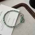 Bracciale minimalista in argento S925 con perle verdi e chiusura a gancio a S - Stile Fibbia con Perline Verde Chiaro (11SL43) / Argento 925