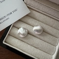 Minimalistische S925 Sterling Silber gebürstete runde Ohrstecker in Premium-Box - 925er Silber / Silber Gebürsteter Stil (EHI002)