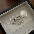 Orecchini vintage in argento S925 con ritratto di moneta in una scatola per gioielli - Aperto Regolabile / Orecchini con rilievo ritratto (EHI003)
