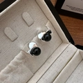 Orecchini minimalisti in argento S925 con perle di onice nera in una scatola regalo - Argento 925 / Stile Onice Nero a Forma di C Argento Opaco (EHJ052)