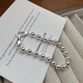 Moderno bracciale di perline in argento S925 con elegante chiusura a moschettone grande - Bracciale SLS094 / Argento 925
