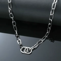 Collana da uomo in acciaio al titanio con ciondolo lettera B e catena a maglie - Argento