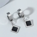 Boucles d'oreilles carrées vintage en argent avec émail noir et design géométrique chic - Carré