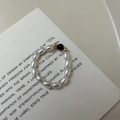 Bague perlée minimaliste en argent S925 avec perles blanches et perle noire - Ouvert Réglable / Style Accent Perle Noire (D Style 23JZ43)