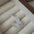 Eleganter S925 Sterlingsilber Schmetterling Anhänger mit filigranem Design auf Samt - 925er Silber / Schmetterling Hohl Anhänger (DZ086)