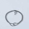 Pulsera de doble cadena de acero inoxidable plateado con colgante de cruz hueca - Plateado