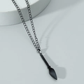 Collar con colgante de daga kunai negro mate para hombres con cadena de acero fina - Negro