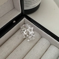 Eleganter S925 Sterlingsilber Ring mit durchbrochenen Sternen und Zirkonia in einer Box - Mit Zirkonia eingelegter hohler Stern-Stil (JZX111)