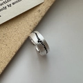 Anello regolabile in argento S925 con finitura opaca e pietre in zircone nero - Aperto Regolabile / Stile Zircone Nero Spazzolato (JZF120)