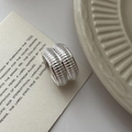 Anello aperto largo in argento sterling S925 con trama vintage a strisce verticali - Aperto Regolabile / Stile a Fascia Larga a Costine Vintage (JZF121)