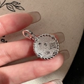 S925 sterling silver star pendant with retro twisted edge and shimmering texture detail - 925 Silver / Silver