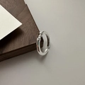 Minimalistischer verstellbarer Ring aus S925 Sterlingsilber mit elegantem Streifenmuster - Einstellbar Offen / Minimalistischer Linien Offener Stil (JZD045)