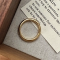 Minimalistischer S925 Sterlingsilber Ring mit Goldbeschichtung auf Stoffhintergrund - 13# / Gold