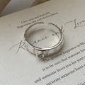S925 Sterling Silber Verstellbarer Ring mit vertikaler Textur und einzelnem Zirkon - Einstellbar Offen / Silber Retro Vertikaler Texturstil (JZA122)