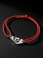 Rotes geflochtenes Armband mit einem polierten silbernen Handschellenverschluss - Rotes Seil Silbermetall