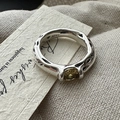 Anillo vintage de plata de ley S925 con circón verde y textura en relieve para mujer - 14# / Amarillo