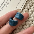 Pendientes de aro en C de plata S925 con esmalte azul marino y diseño minimalista - Plata 925 / Azul